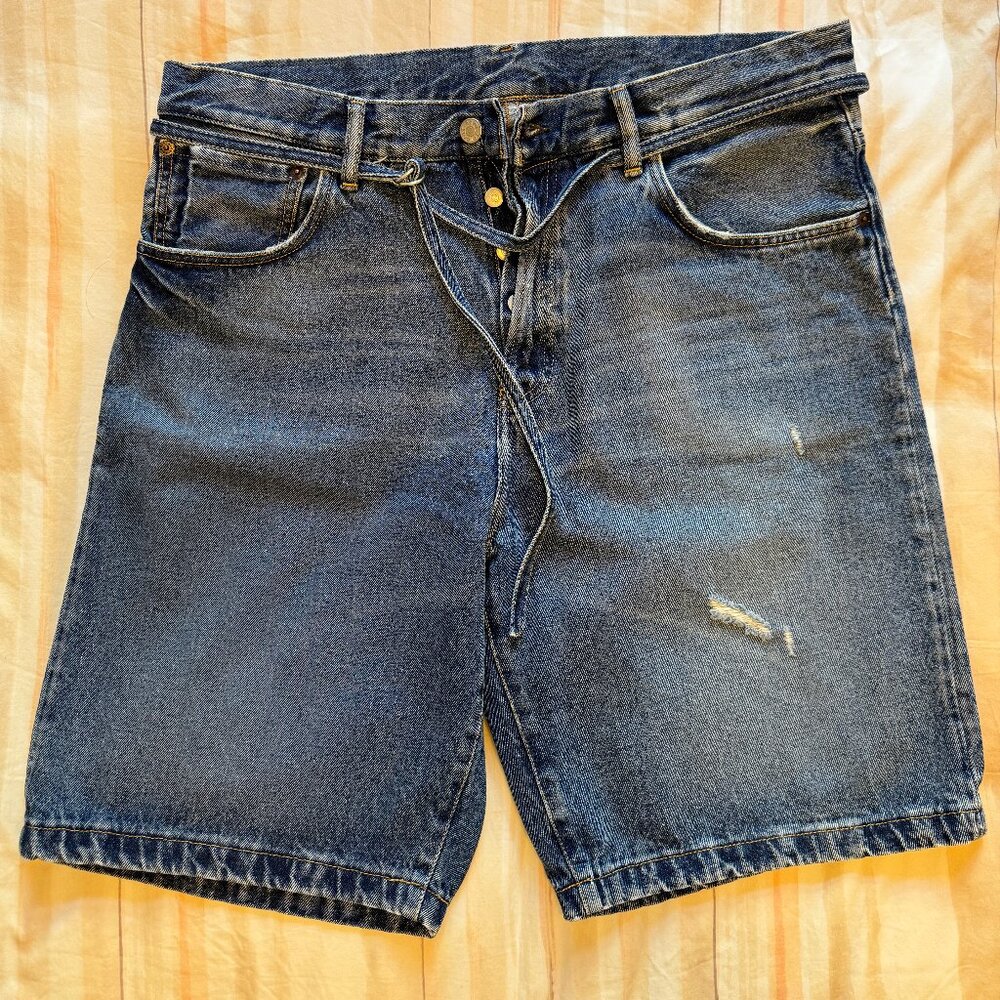 Acne Studios Denim Shorts – Relaxed Fit, Italian Craftsmanship (Size 34)